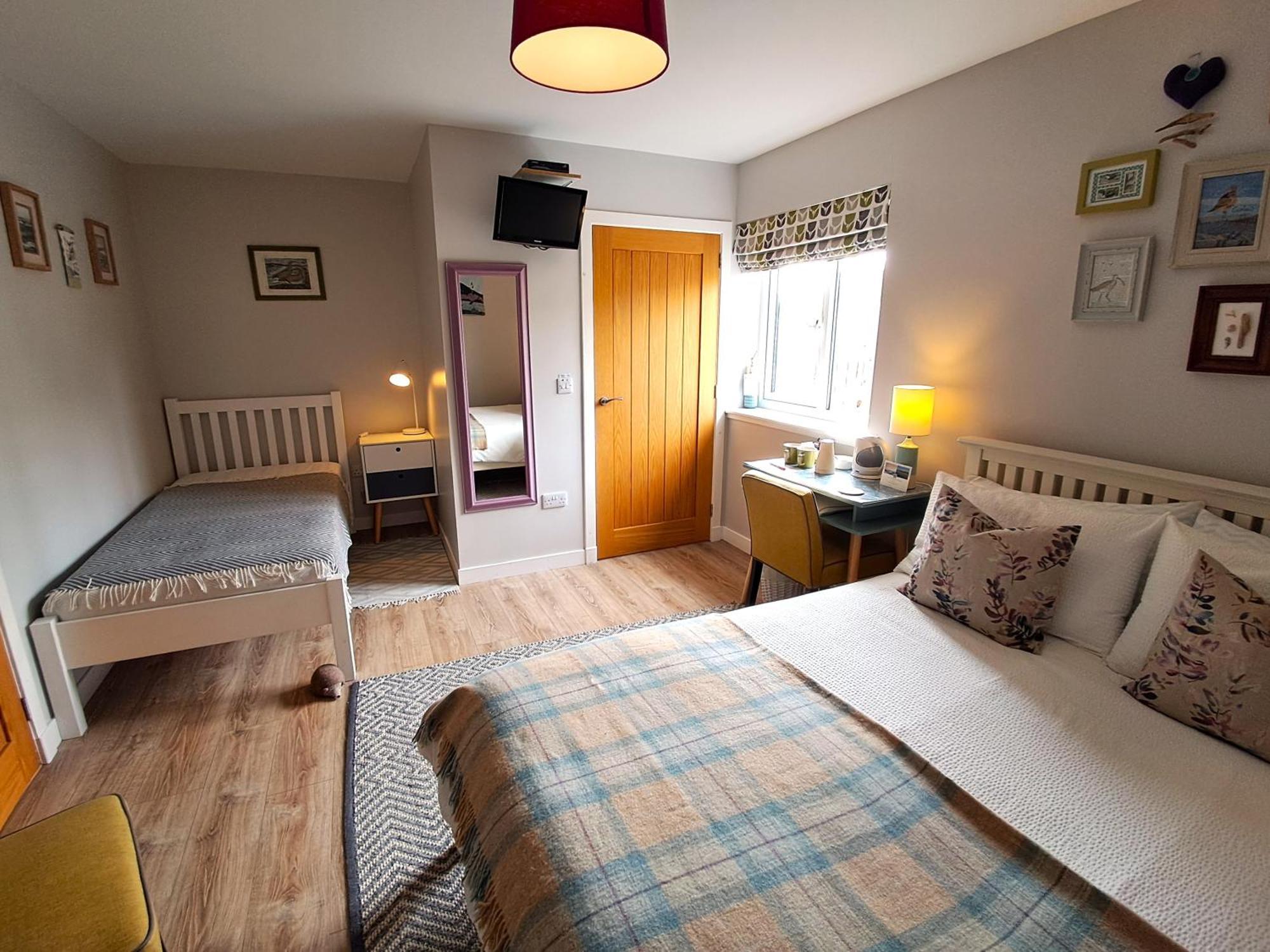 An Cois Na Mara Bed & Breakfast Laide Exteriör bild